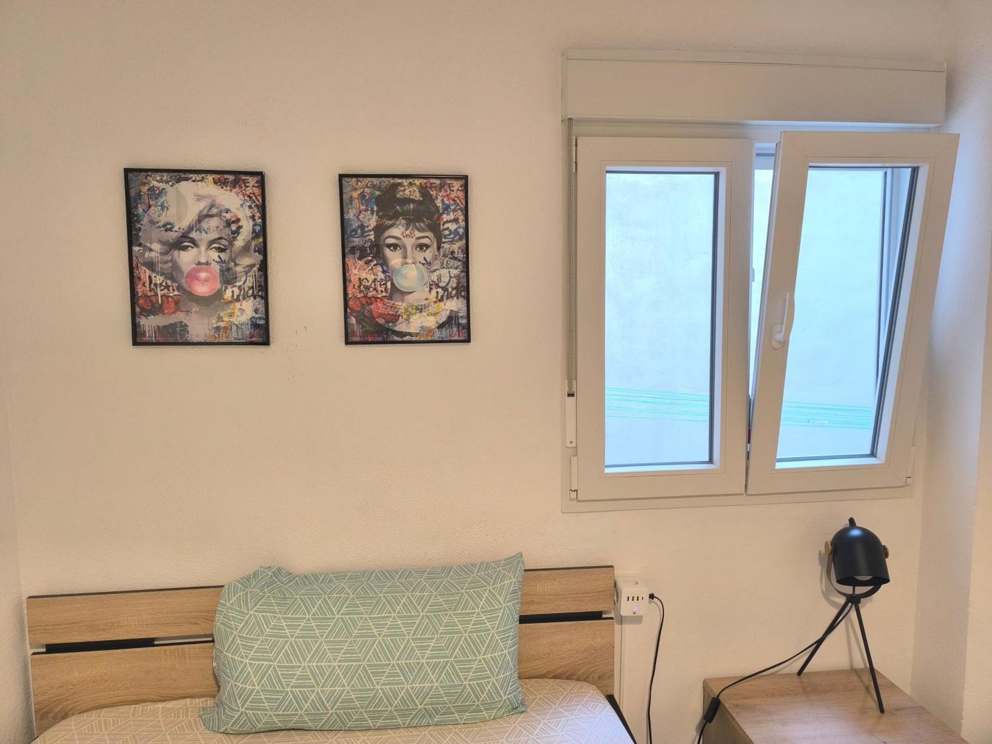 Guesthouse Shared With Host Alicante Eksteriør bilde